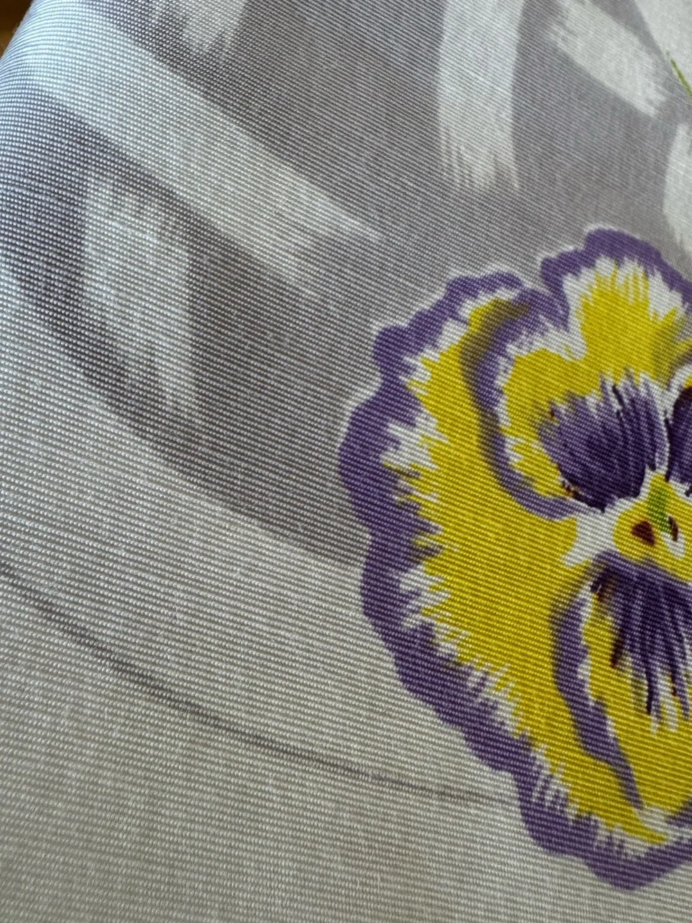 Vintage 1950s California Hand Print Tablecloth | Pansy Basket Pattern | Like New